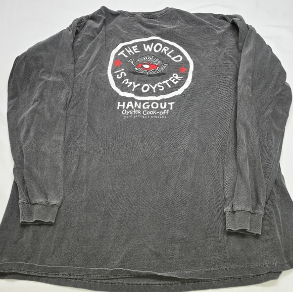The Hangout The World Is My Oyster Comfort Colors Souvenir Tshirt - Picture 4 of 4